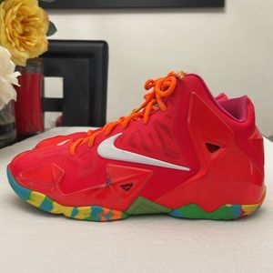 NIKE LEBRON 11 GS LASER CRIMSON PINK MULTICOLOR SNEAKERS MENS-BOY SIZE 5.5Y
